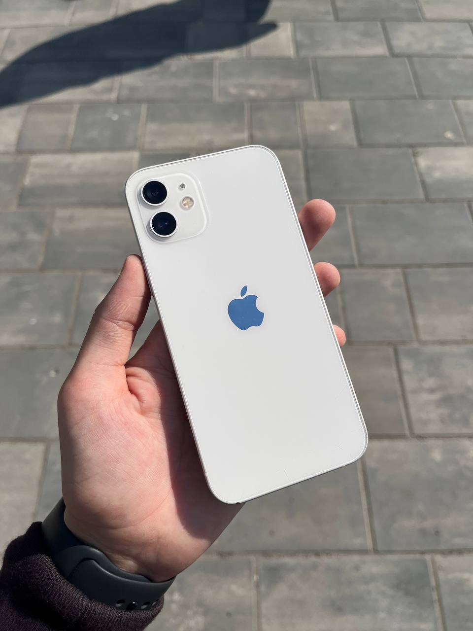 iPhone 12 256GB White