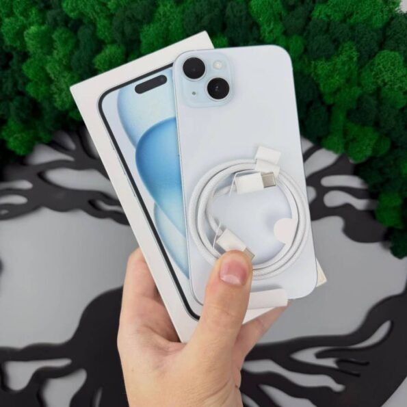 iPhone 15 128GB White