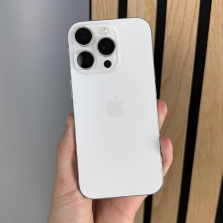 iPhone 16 Pro 256GB White Titanium