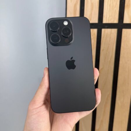 iPhone 16 Pro 256GB Black Titanium